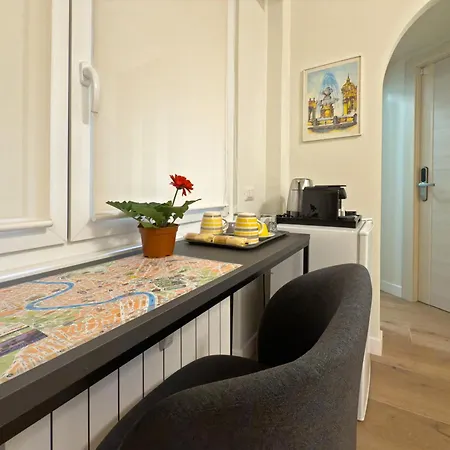 Vatican Dolce Remy Guest House - Metro Cipro